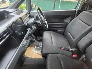 Suzuki Wagon R FX 2024