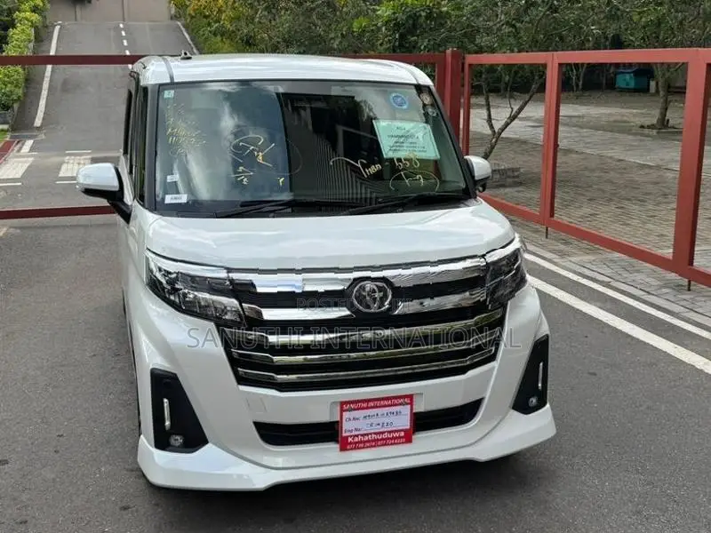 Toyota Roomy Custome G 2024