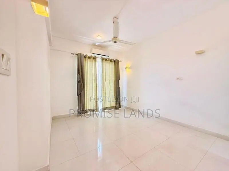 Luxury 3BR Apartment For Sale In Wattala