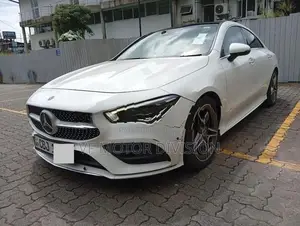 Mercedes Benz CLA 200 Plus 2019