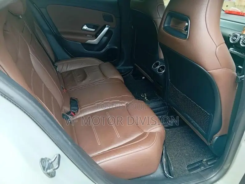 Mercedes Benz CLA 200 Plus 2019