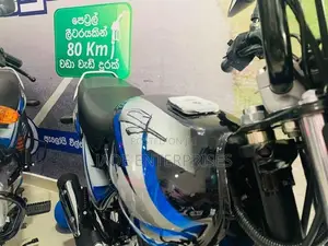 Bajaj CT100 2026
