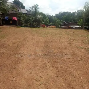 Land for sale Wathuragama