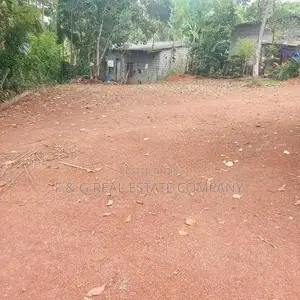 Land for sale Wathuragama