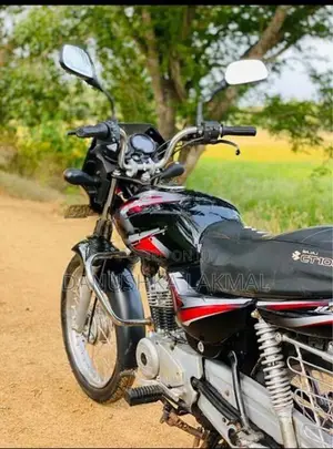 Bajaj CT100 2005
