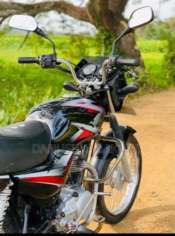 Bajaj CT100 2005