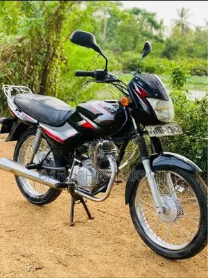 Bajaj CT100 2005