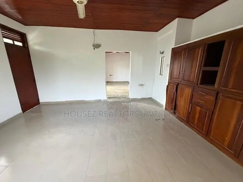 House with Land for Sale in Palawatte