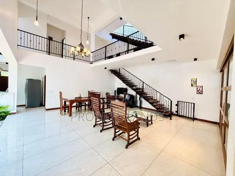 Architecture Luxury House For Sale In Wattala