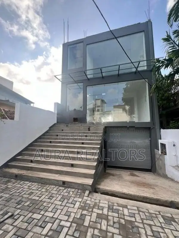 Building For Rent In Pamunuwa Road Maharagama ( P-297)