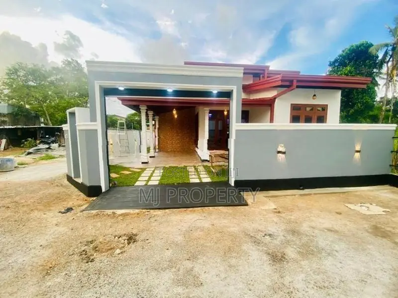 ( IC-1313) Valuable Brand New Single Storey House Sale In Homagama
