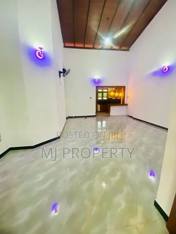 ( IC-1313) Valuable Brand New Single Storey House Sale In Homagama