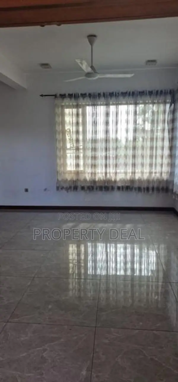Apartment Building For Sale In Kottawa. - PDA452