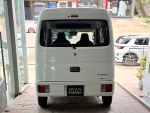 Suzuki Every MPV 2025