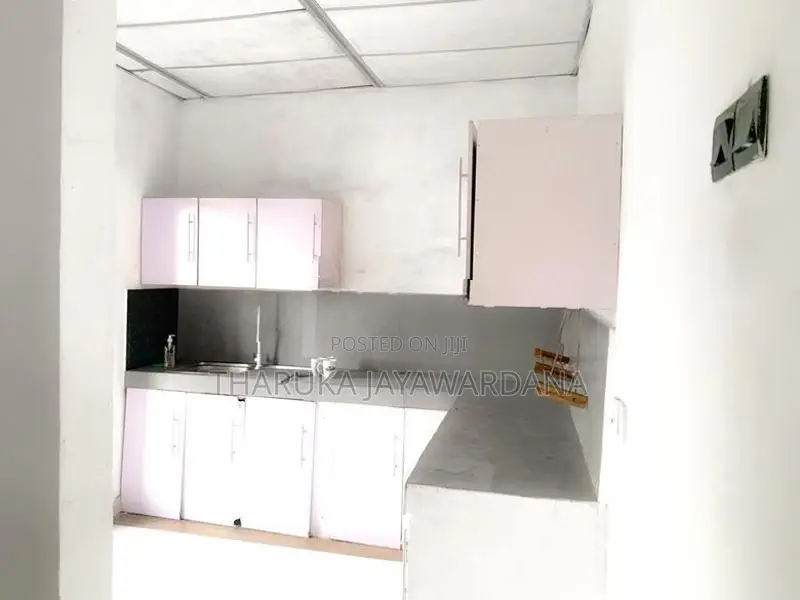 House 2nd Floor Unit for Rent Unfurnished Pitakotte