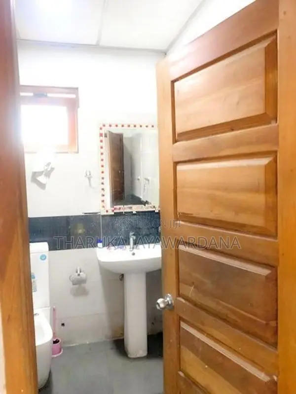 House 2nd Floor Unit for Rent Unfurnished Pitakotte