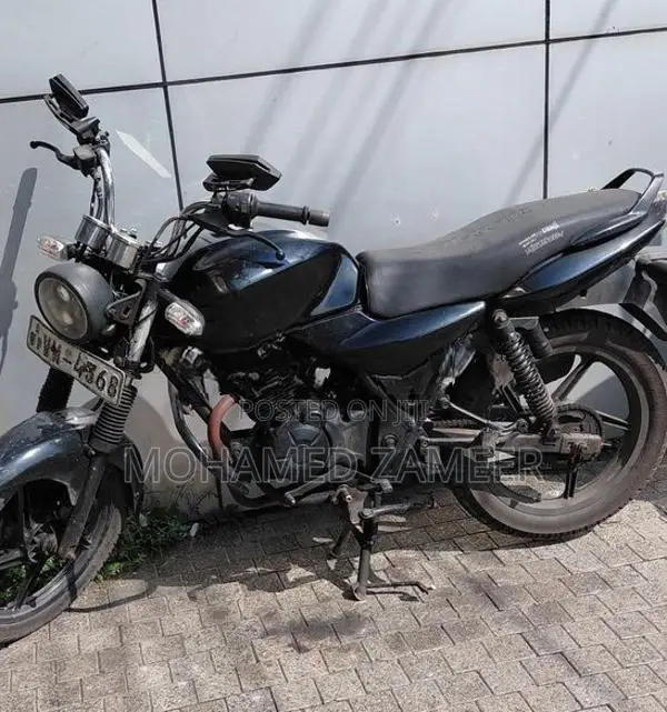 Bajaj Discover 2012