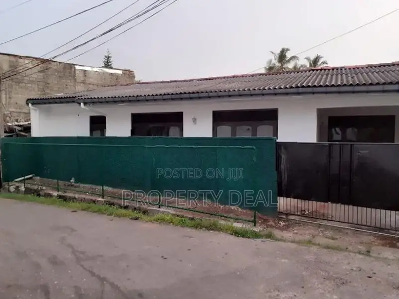 3 BR Old House Sale in Dehiwala - PDH277