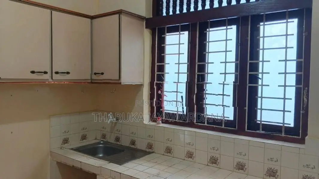 House 1st Floor Unit for Rent