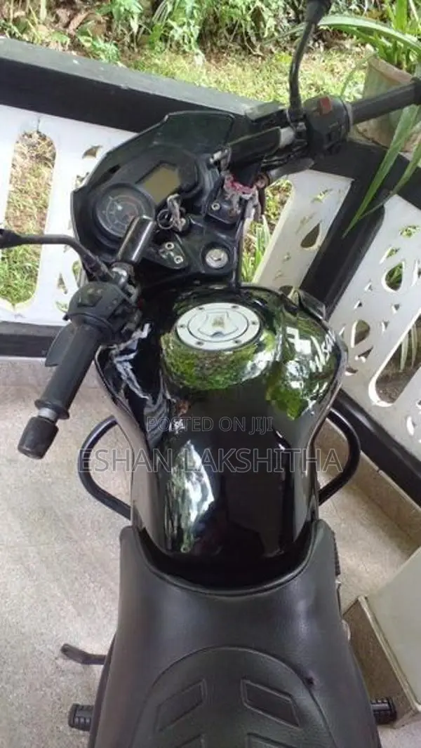 Bajaj Pulsar 135 2013