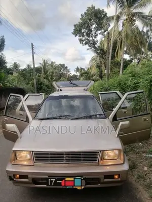 Mitsubishi Lancer 1987