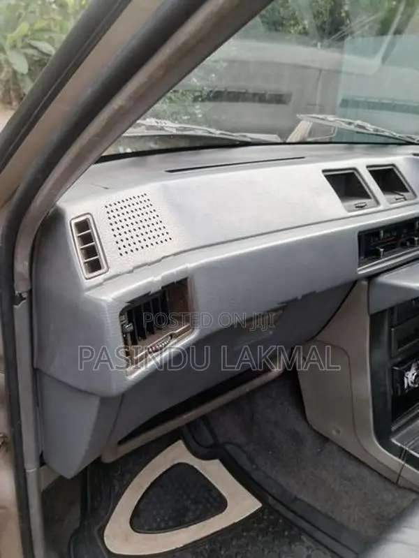 Mitsubishi Lancer 1987