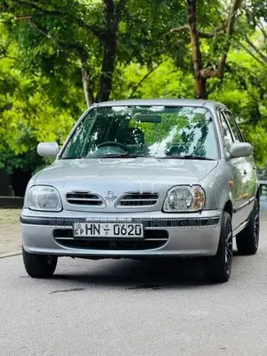 Nissan March K 11 2002