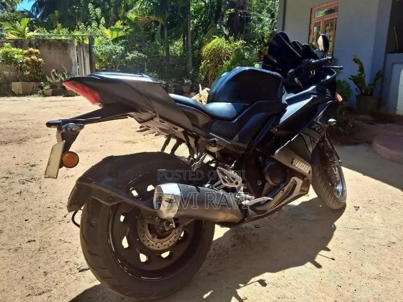 Yamaha R15 V3 2019
