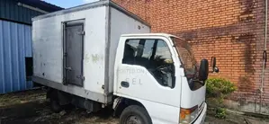 Isuzu Elf 2000