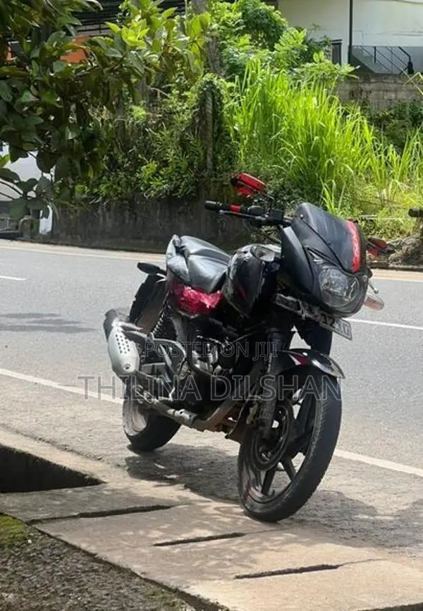 Bajaj Pulsar 150 2018