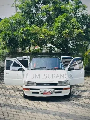 Daihatsu Charade G100 1998