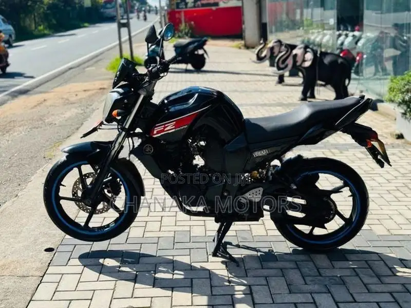 Yamaha FZ V1 2015