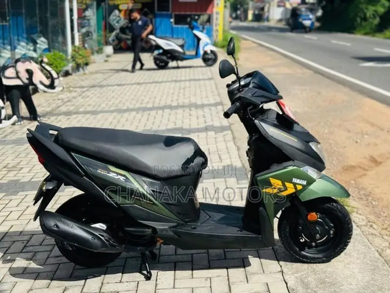 Yamaha Ray ZR 2018