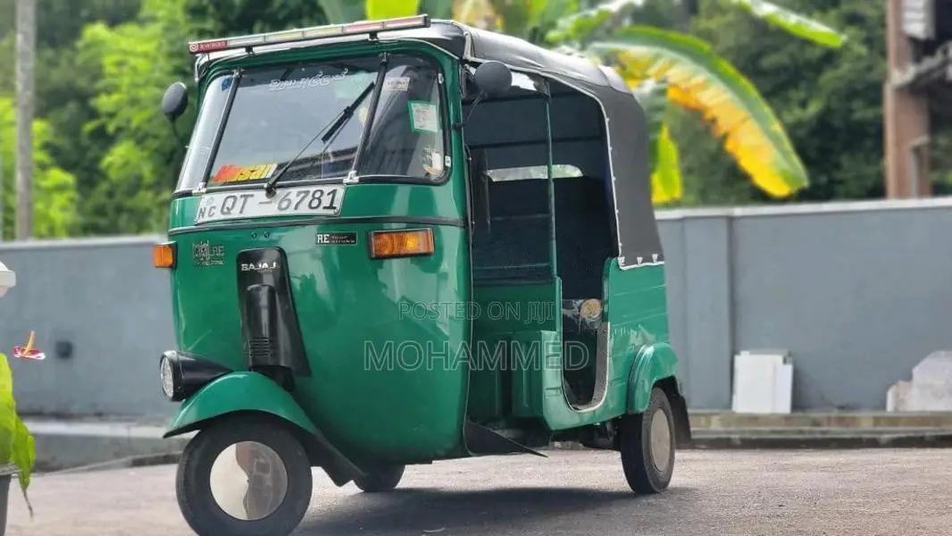 Bajaj RE 2009 Three Wheel (Used)