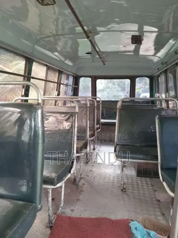 Toyota DCM 1988 Bus (Used)