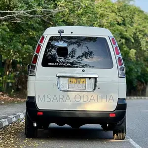 Toyota Noah Cr42 3c 2000 Van (Used)