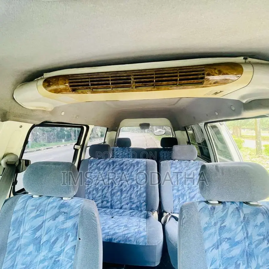 Toyota Noah Cr42 3c 2000 Van (Used)