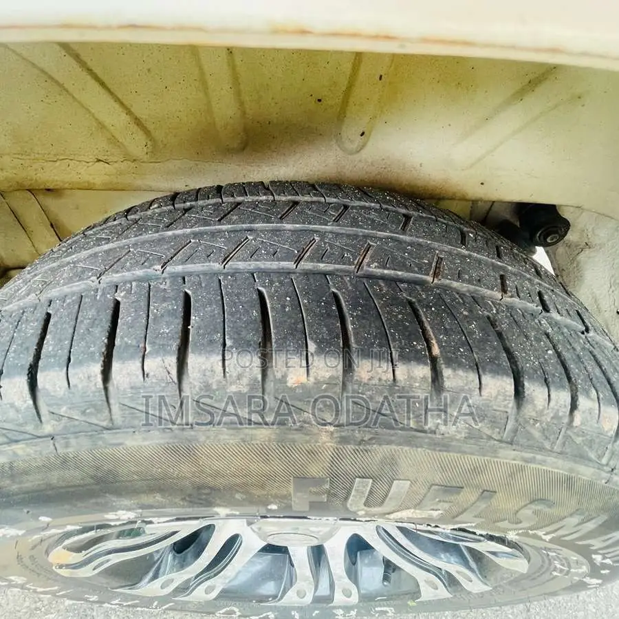 Toyota Noah Cr42 3c 2000 Van (Used)