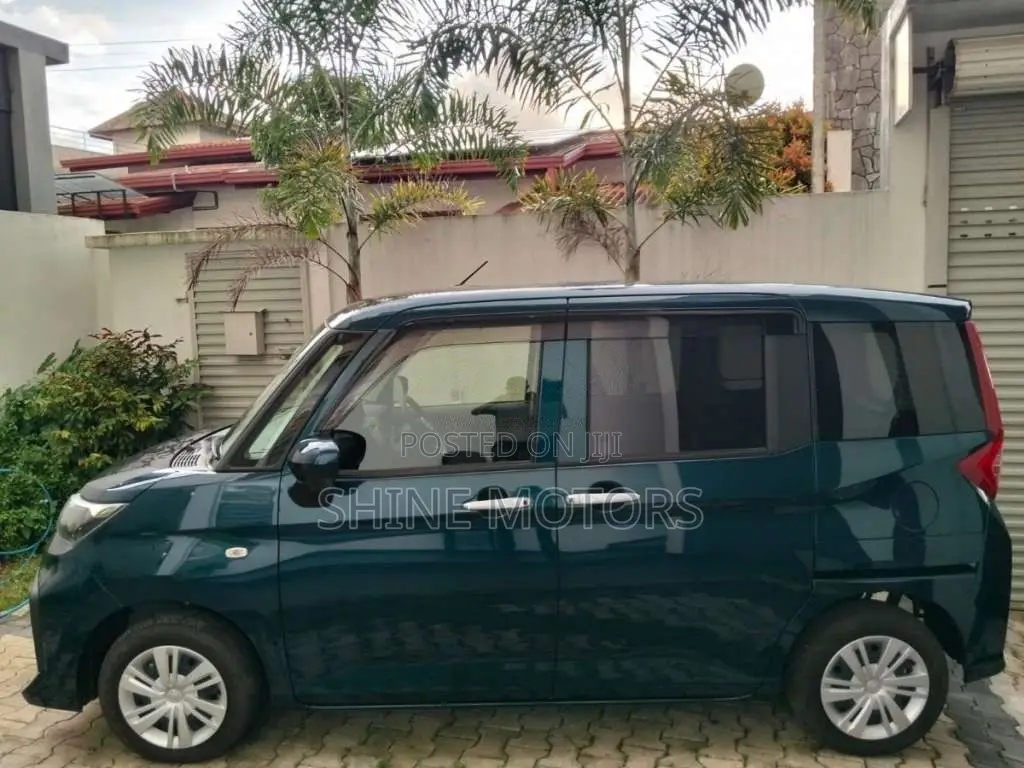 Toyota Roomy X Enon LED X Grade 2024 Car Unregistered (Recondition)