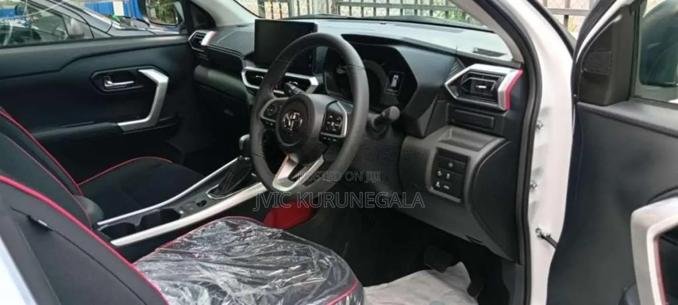 Toyota Raize Z Hybrid 2026 SUV Unregistered (Recondition)