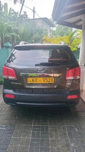 Kia Sorento 2012 SUV (Used)