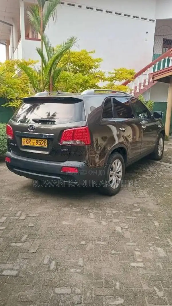 Kia Sorento 2012 SUV (Used)