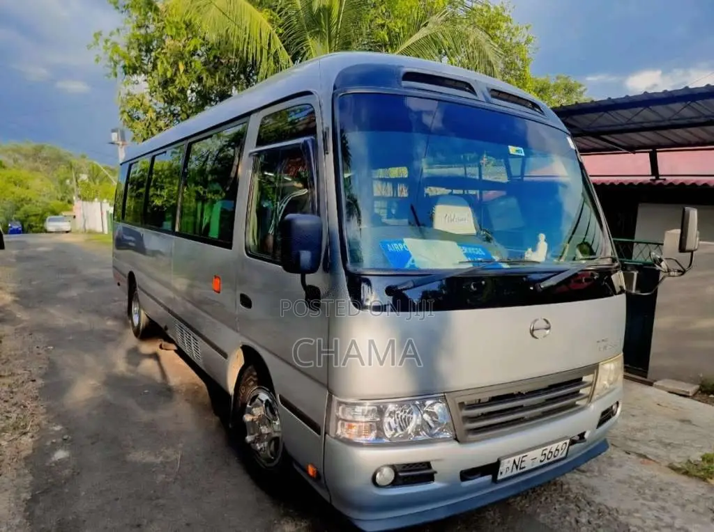 Toyota Coaster 2009 Bus (Used)