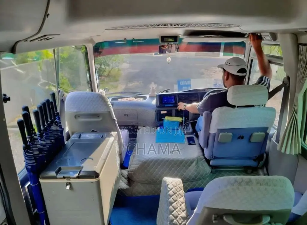 Toyota Coaster 2009 Bus (Used)