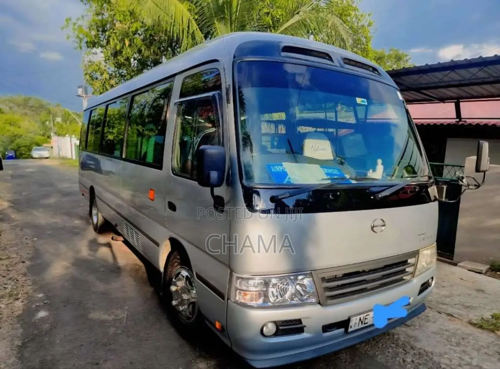 Toyota Coaster 2009 Bus (Used)