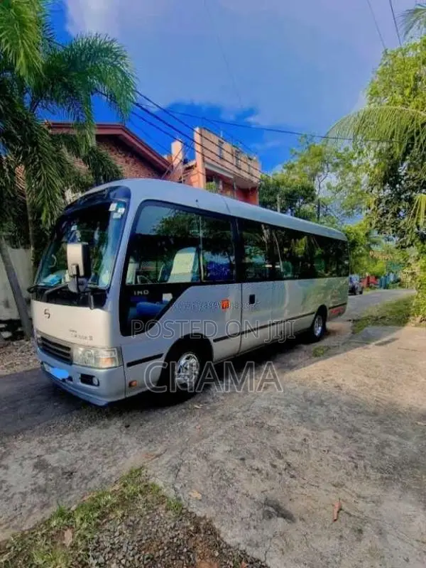 Toyota Coaster 2009 Bus (Used)