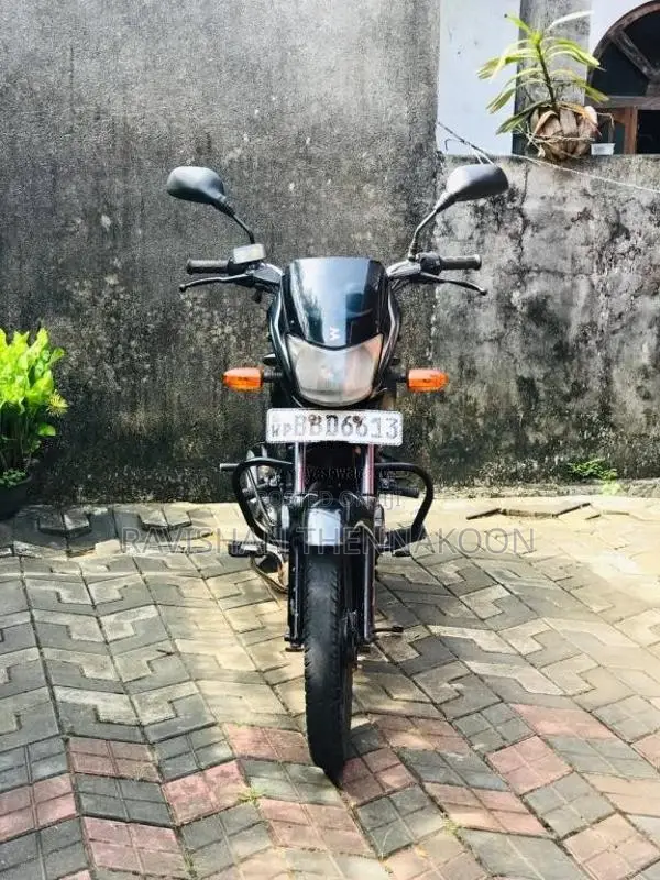 Bajaj Platina 2014 Motorbike (Used)