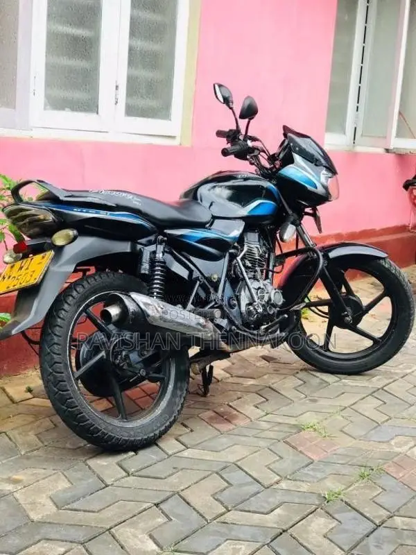 Bajaj Discover 2012 Motorbike (Used)