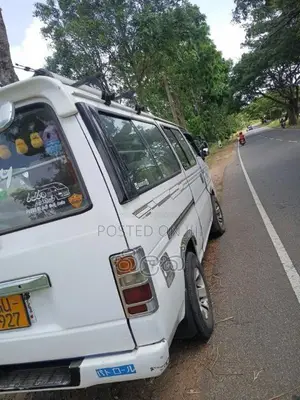 Nissan Caravan 1997 Van (Used)