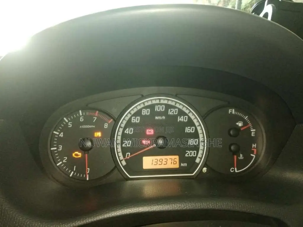 Suzuki Swifr 2006 Car (Used)